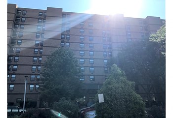 Senior Apartment | Apartments in Lancaster | Lancaster House Apartments